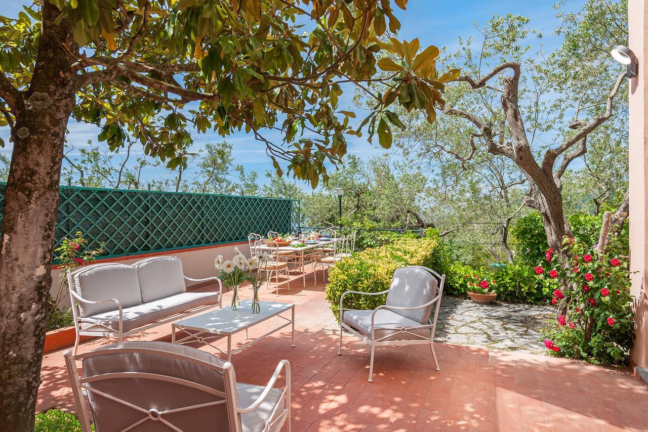 Villa Alfonsina มัสซาลูเบรนเซ ภายนอก รูปภาพ