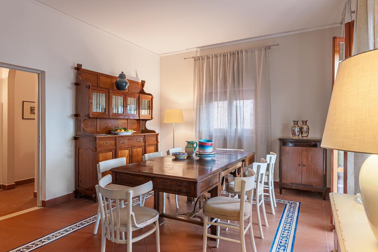 Villa Alfonsina มัสซาลูเบรนเซ ภายนอก รูปภาพ